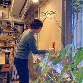 京都のマンションリノベ，京都DIY漆喰ぬり8