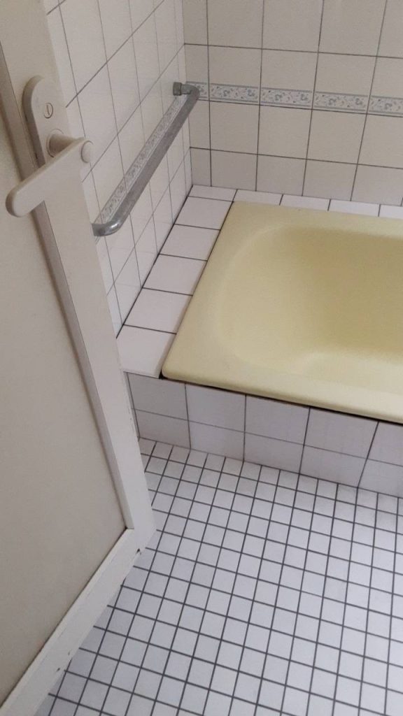 浴室リフォーム　タイル貼替　京都DIY