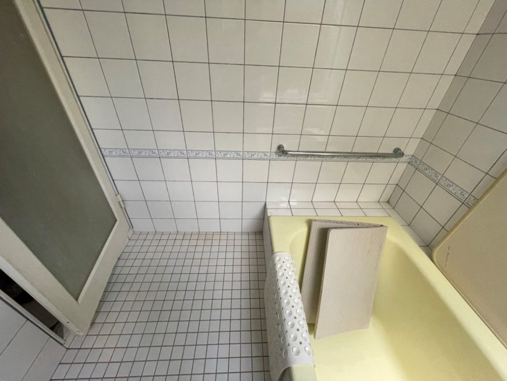 浴室リフォーム　タイル貼替　京都DIY