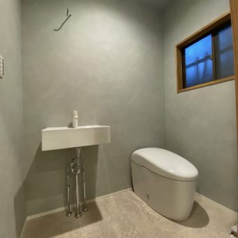 京都で住まいのリノベーション，リフォームは株式会社サイン，おしゃれなマンションリノベーションも得意なデザイン工務店の株式会社サインです。おしゃれなトイレ