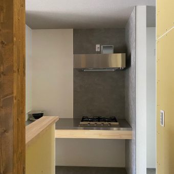 京都で住まいのリノベーション，リフォームは株式会社サイン，おしゃれなマンションリノベーションも得意なデザイン工務店の株式会社サインです。キッチン