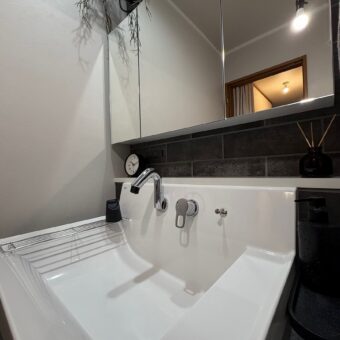 洗面所リノベーション京都，洗面リフォーム京都，カスタムバニティ，リクシル洗面カスタムバニティ京都，株式会社サイン，タカラスタンダード京都，グランスパ浴室リフォーム京都